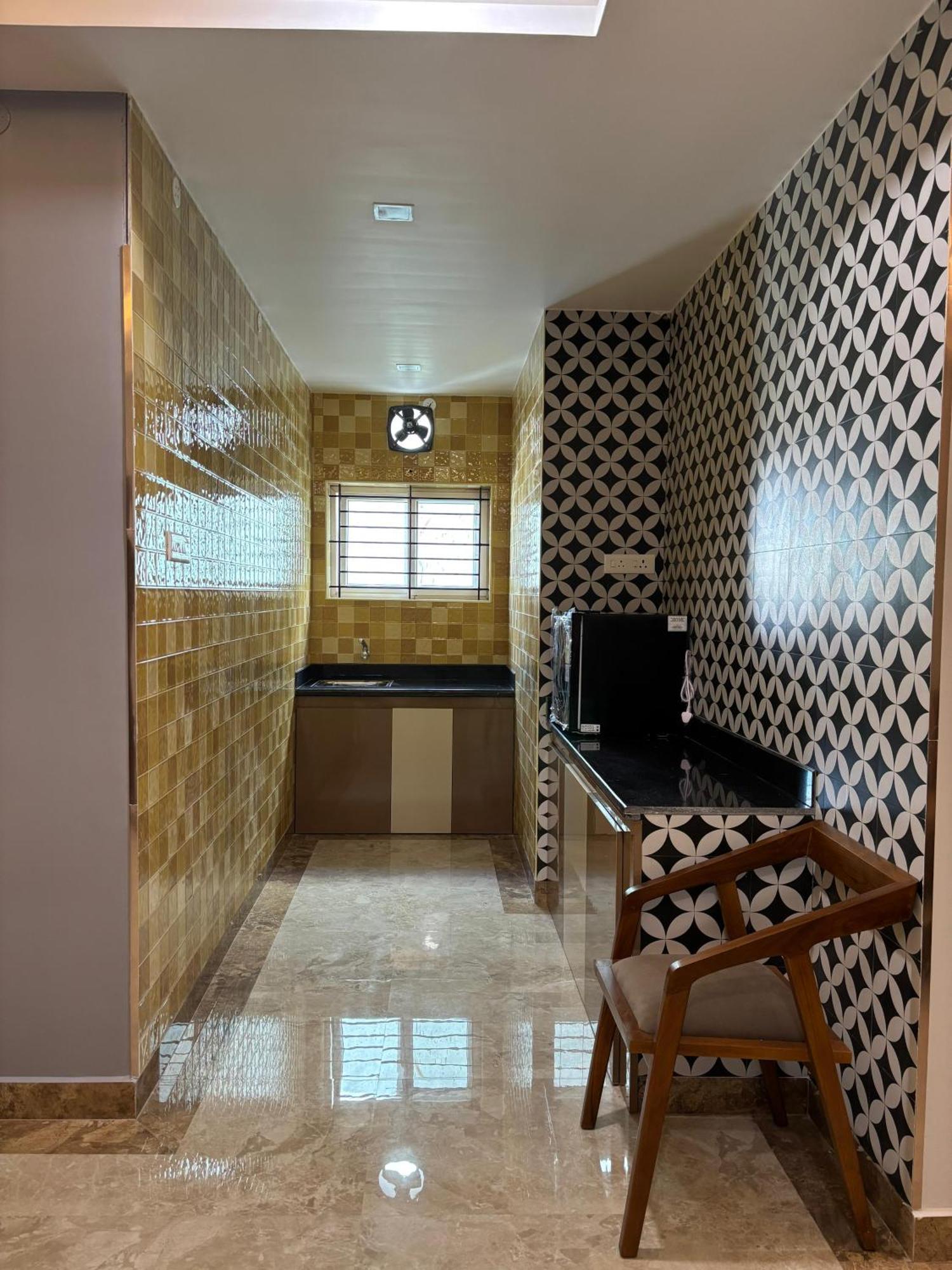 Srirangam Nandavanam Service Apartments Tiruchirappalli Esterno foto